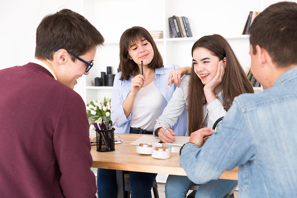 laughing-students-library2